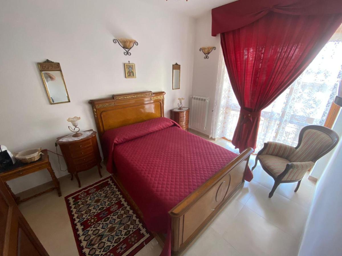 Bed & Breakfast Larazzo *